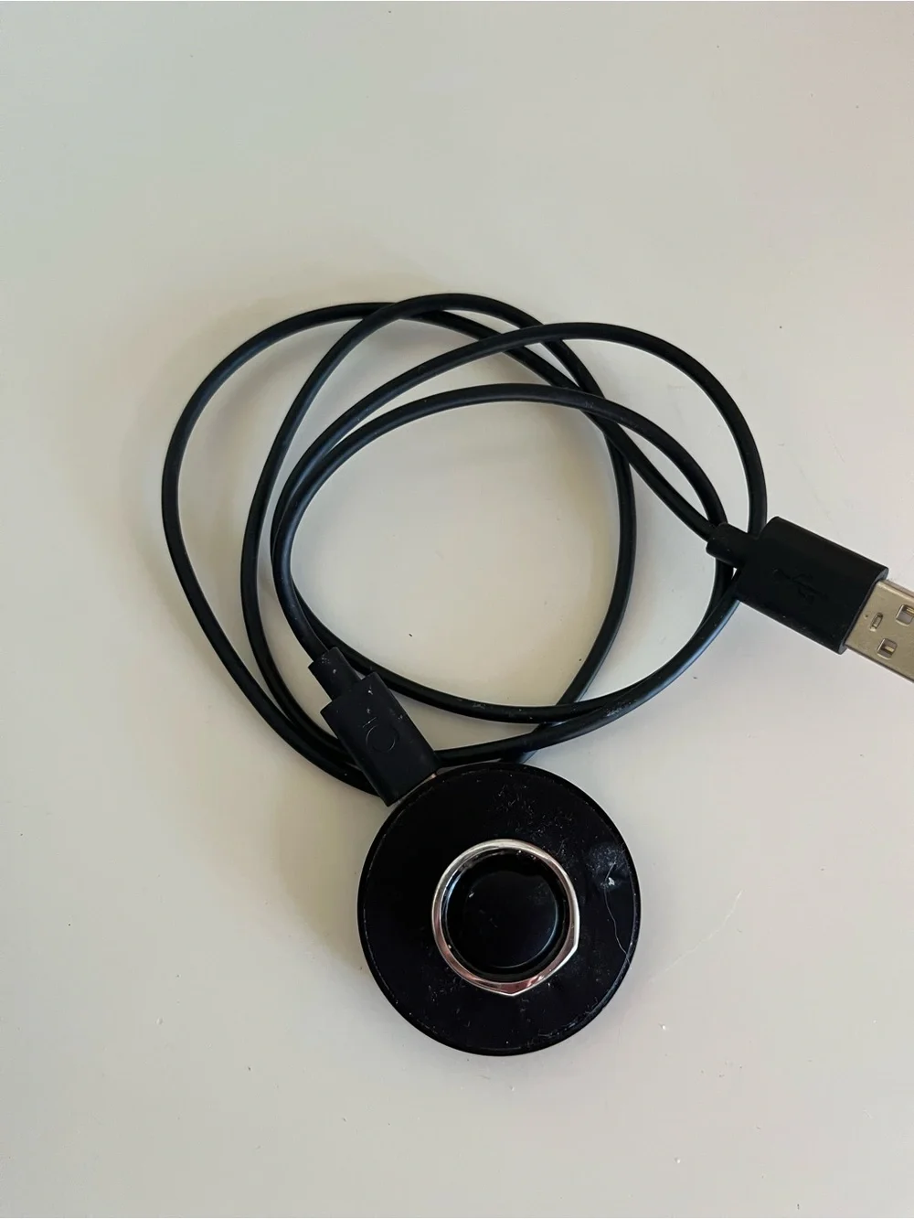 Oura Ring Gen 3 Size 8 with Charger